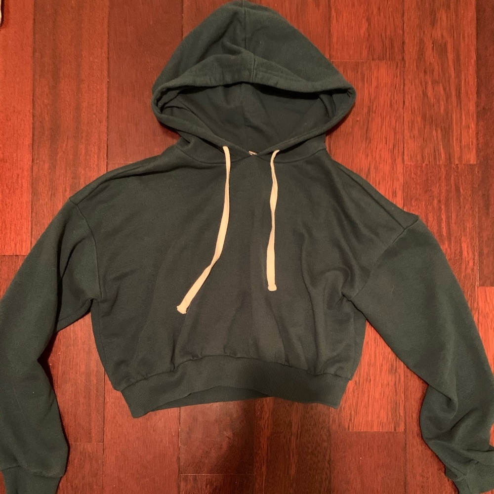 Cropped Green Hoodie